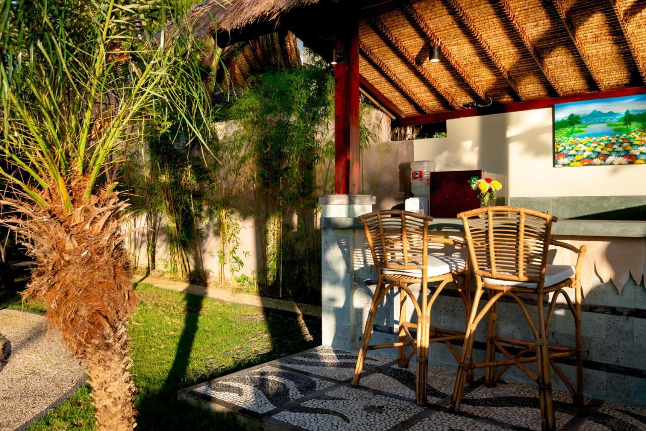אמד Melasti Beach Bungalows מראה חיצוני תמונה